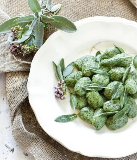 Ñoquis keto kale y espinaca sin tacc Chicken fit