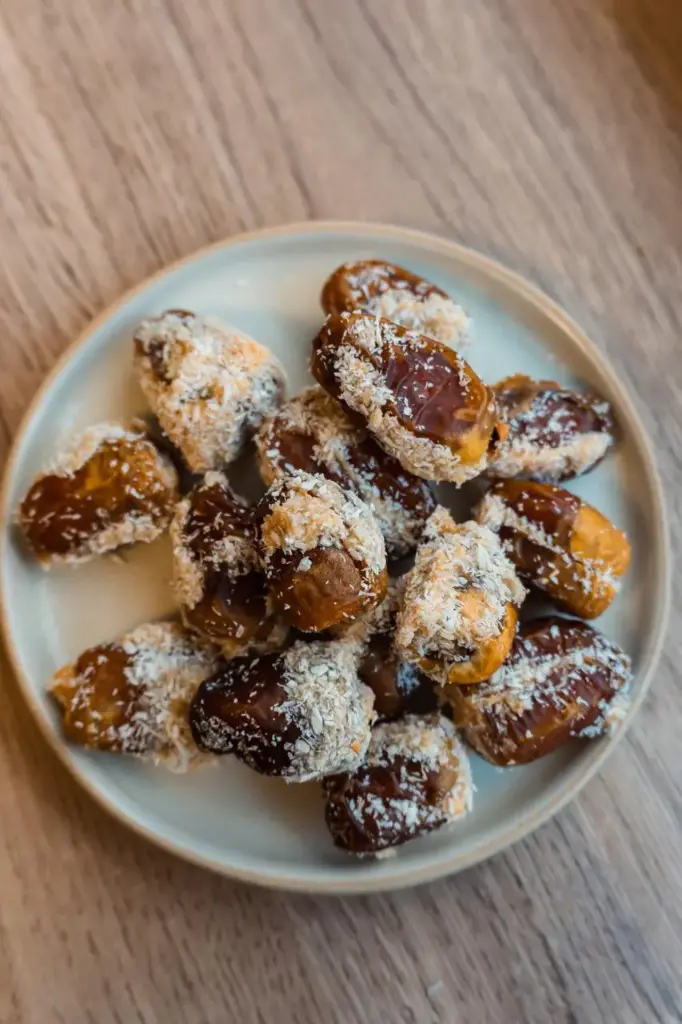 Bombon de datiles rellenos de pasta de maní 6 u Nutrisau 