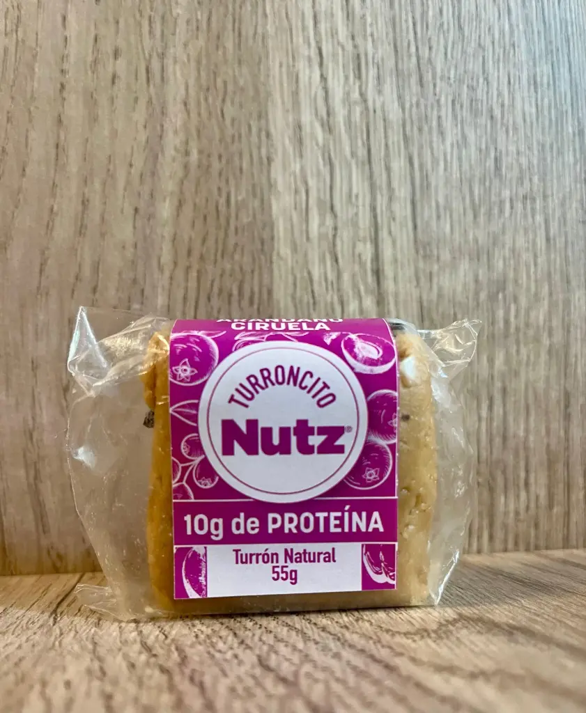 Turron de mani arandano y ciruela Nutz